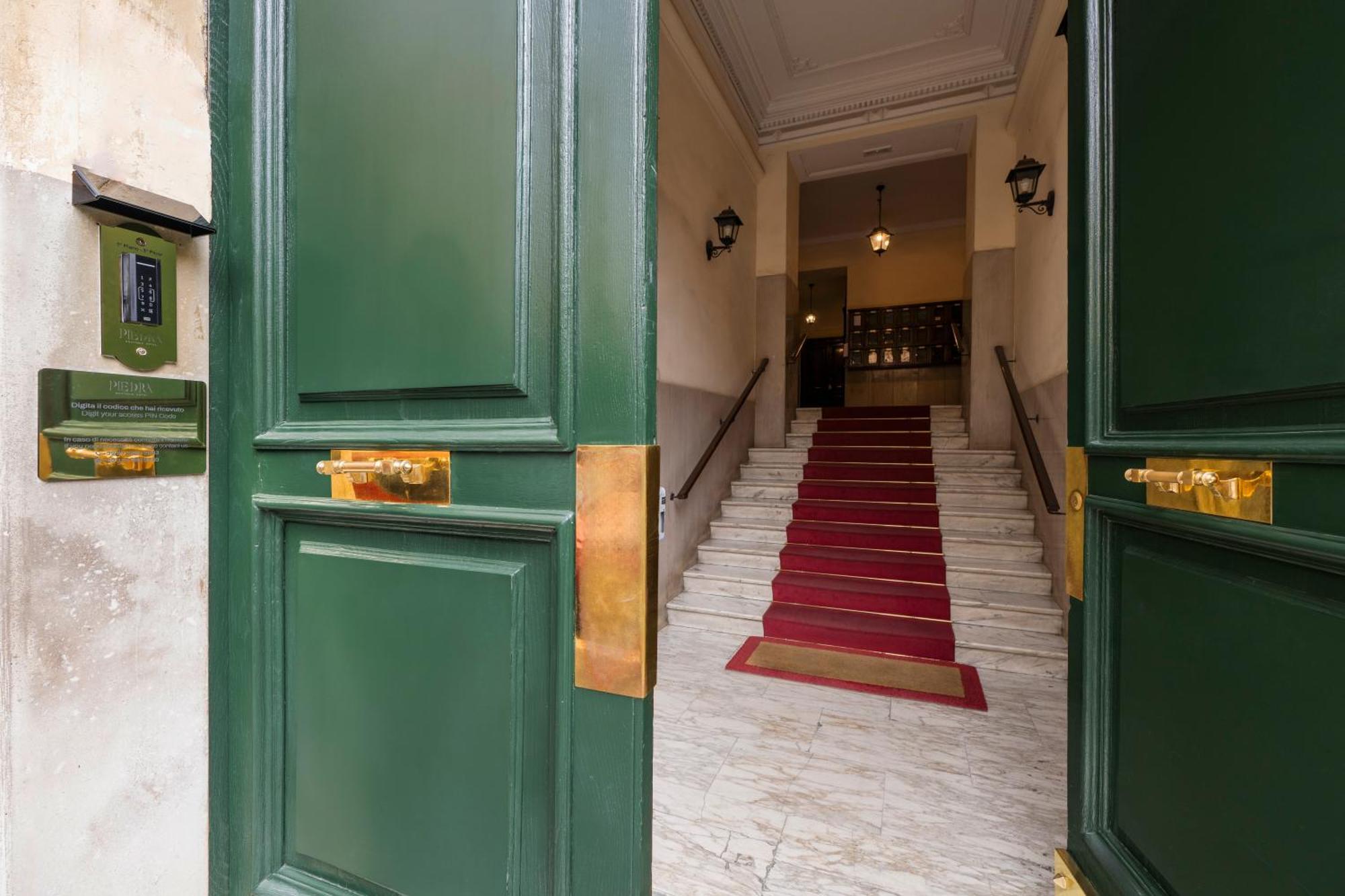 Boutique Hotel Piedra Rome City Centre Exteriér fotografie